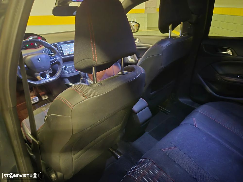 Peugeot 308 SW BlueHDi 120 EAT6 Stop & Start GT-Line Edition - 34