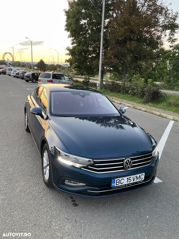 Volkswagen Passat 2.0 TDI DSG Comfortline - 1
