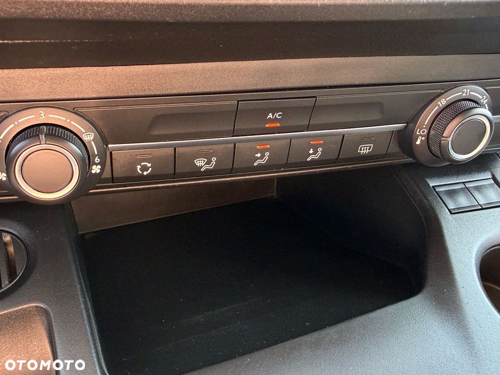 Peugeot PARTNER/Klima/PDC przód i tył/Nawigacja/Tempomat/Sensor świateł/Regał/ 230V gniazdko/import niemcy - 26