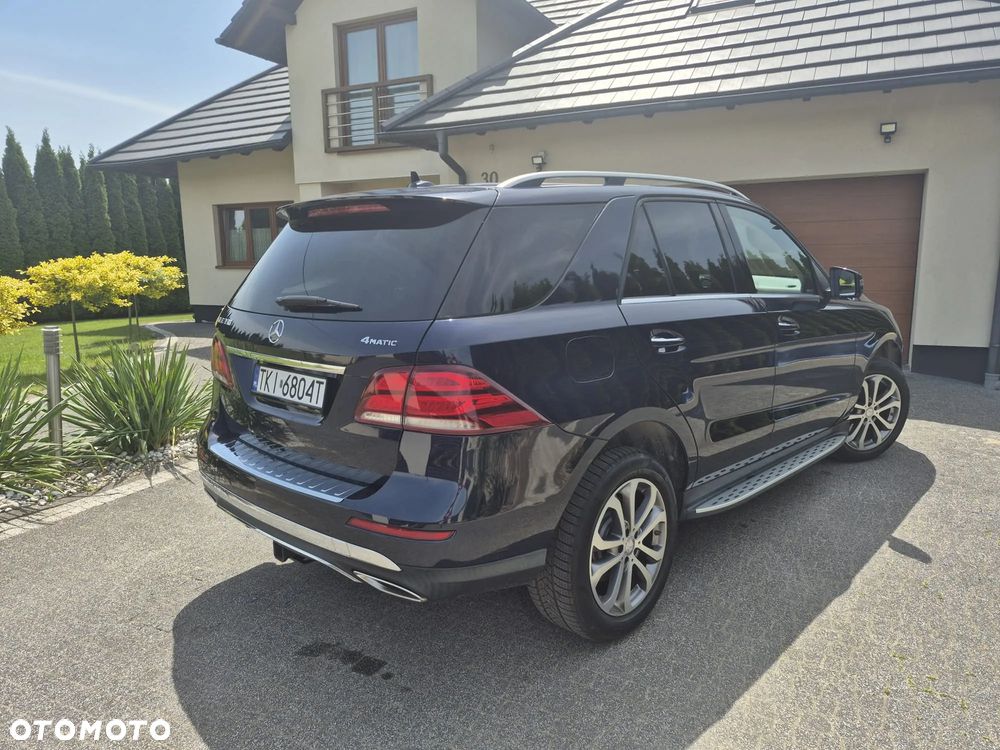 Mercedes-Benz GLE - 17