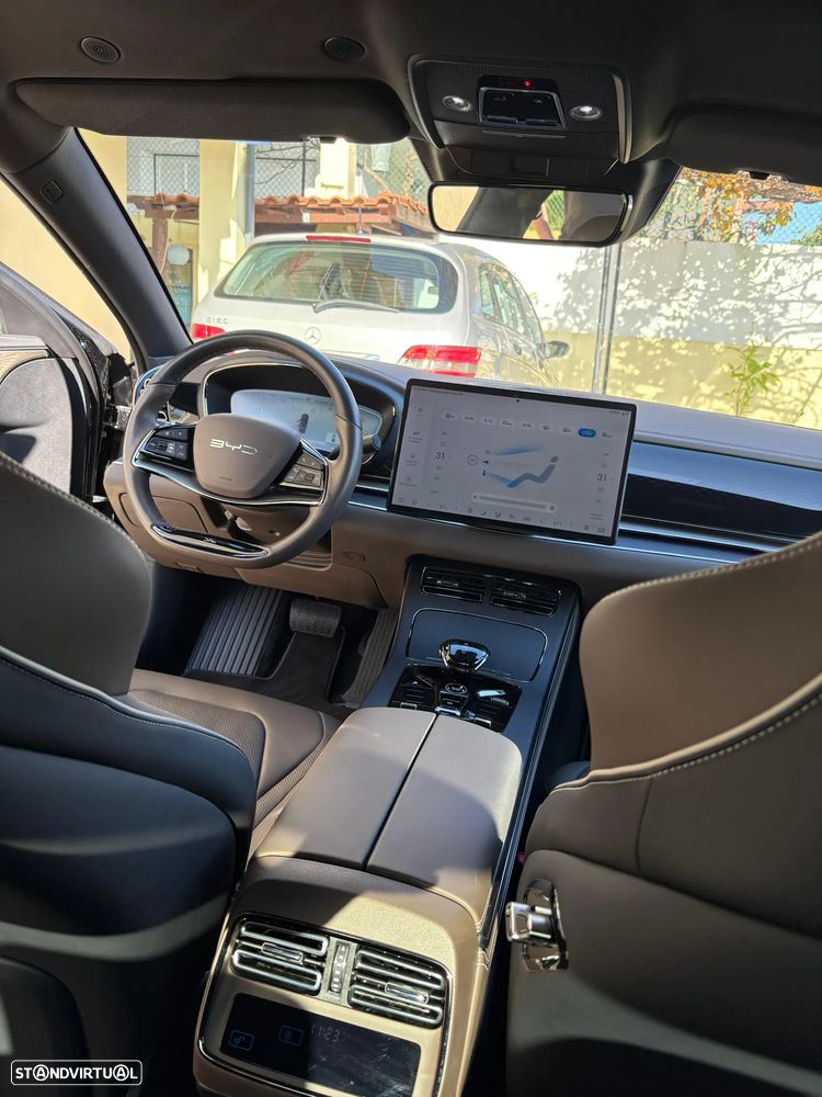 BYD Han 85.4 kWh AWD Executive - 18