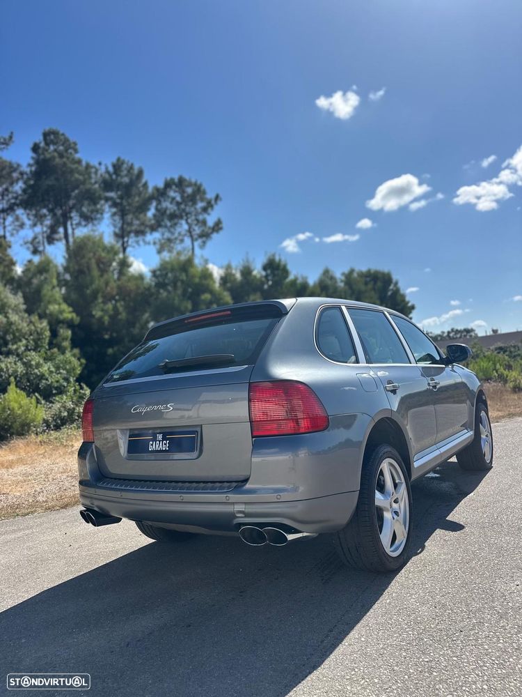 Porsche Cayenne S Tiptronic - 4