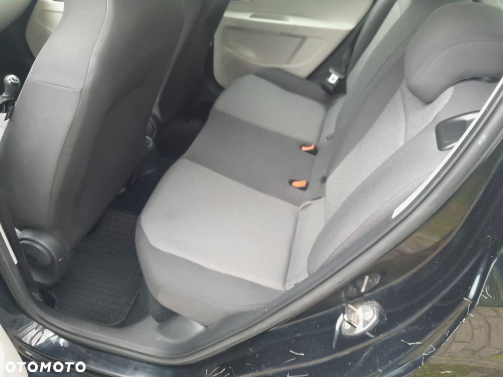 Volkswagen up! 1.0 take - 14