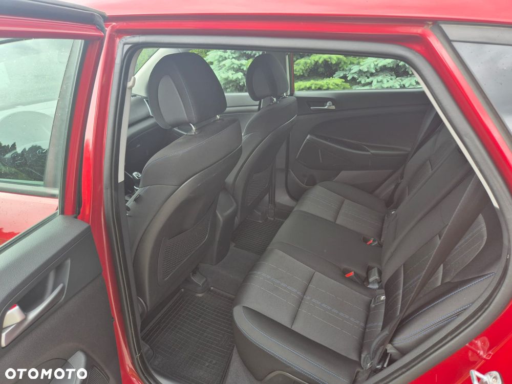 Hyundai Tucson blue 1.6 GDi 2WD Navi - 15