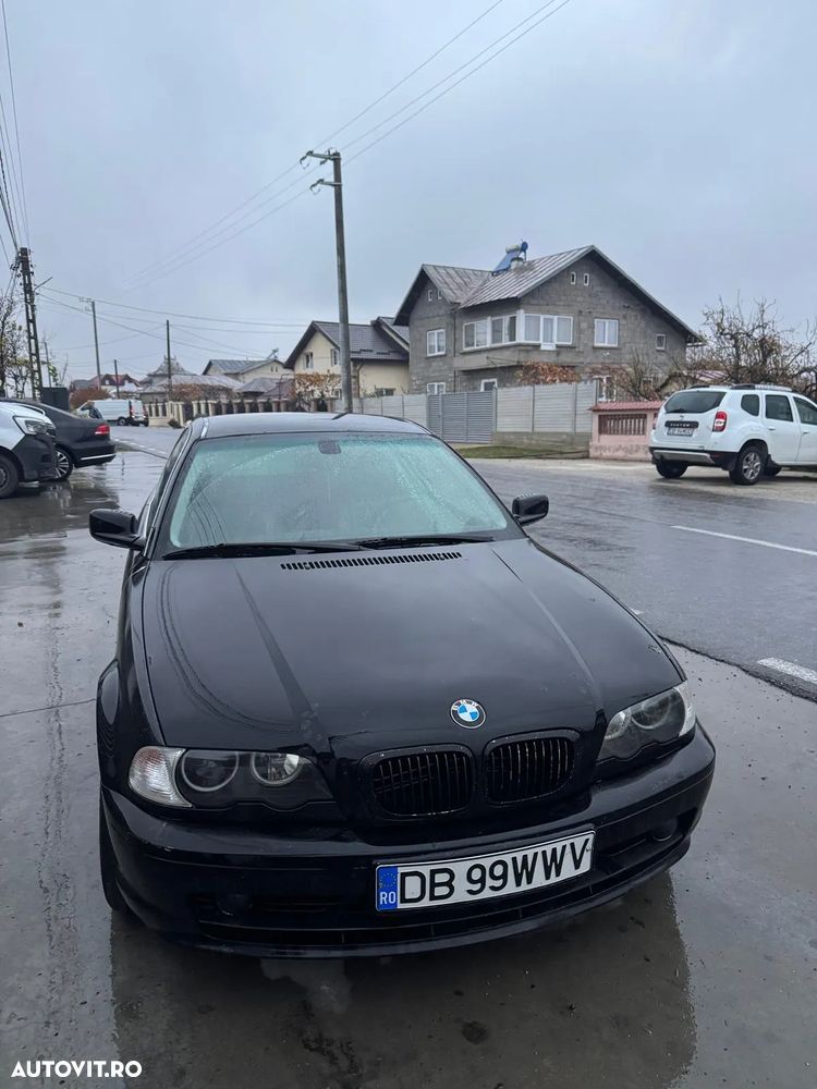 BMW Seria 3 330i - 1
