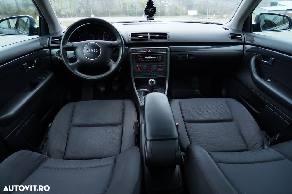 Audi A4 - 5