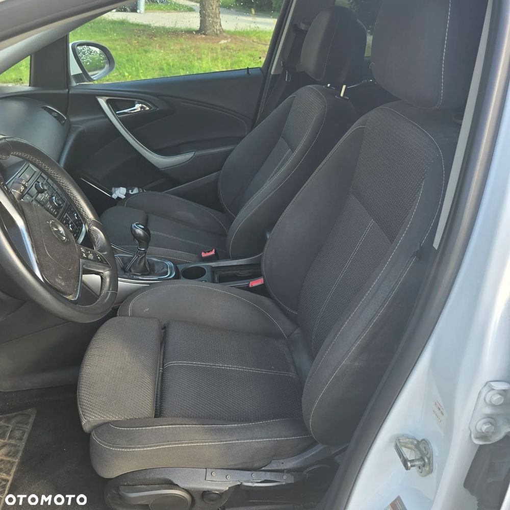 Opel Astra 1.7 CDTI DPF (119g) Innovation - 8
