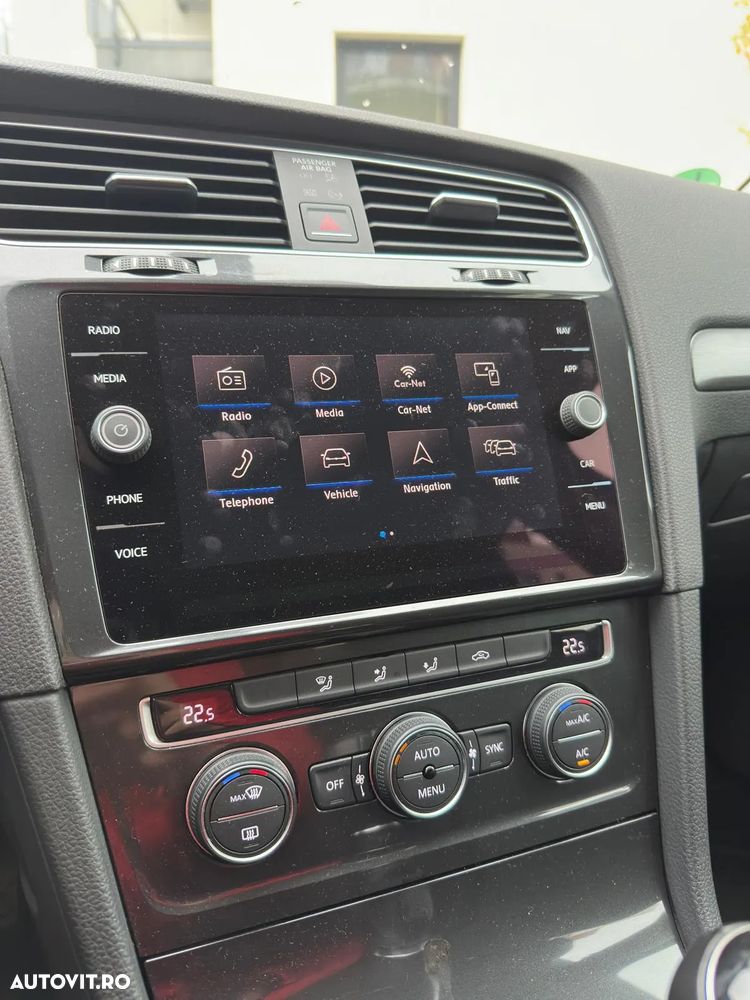 Volkswagen Golf 1.6 TDI Highline - 18