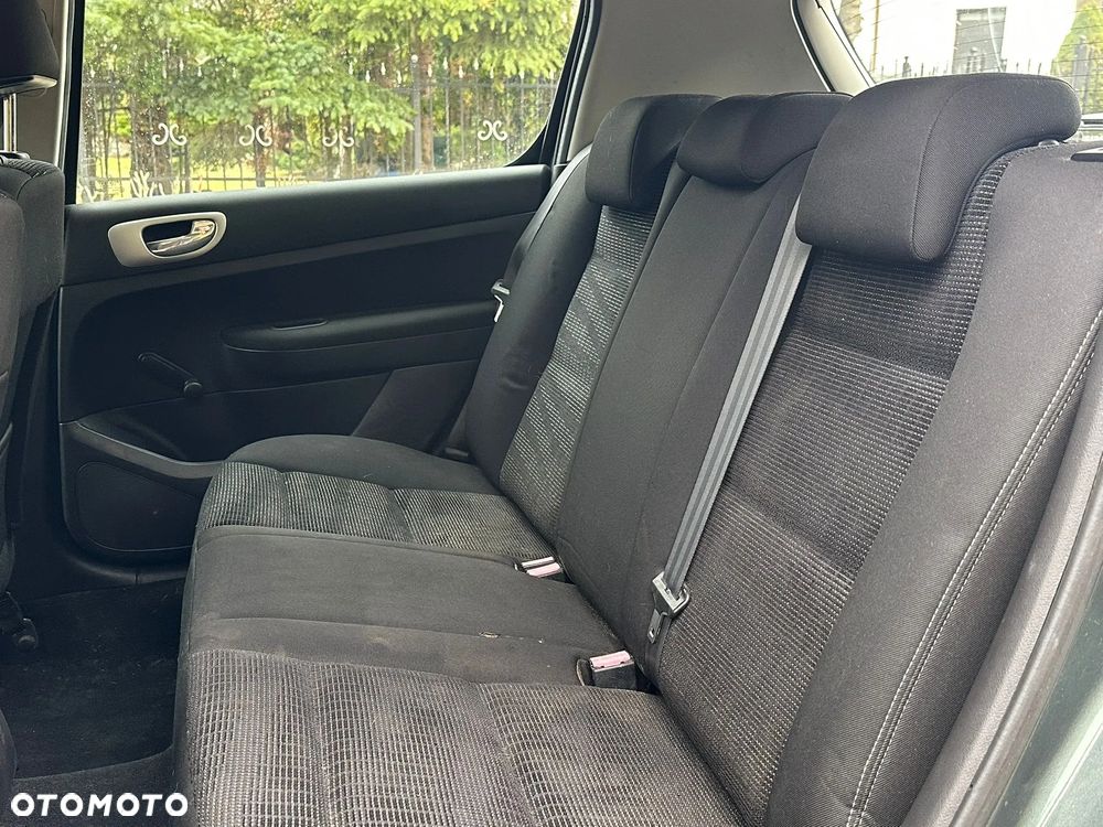 Peugeot 307 1.6 HDi - 15