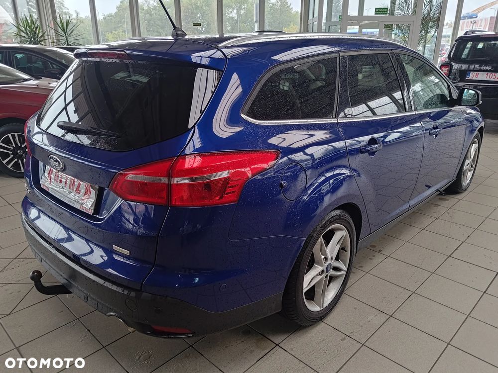 Ford Focus 1.5 EcoBoost Titanium ASS - 11