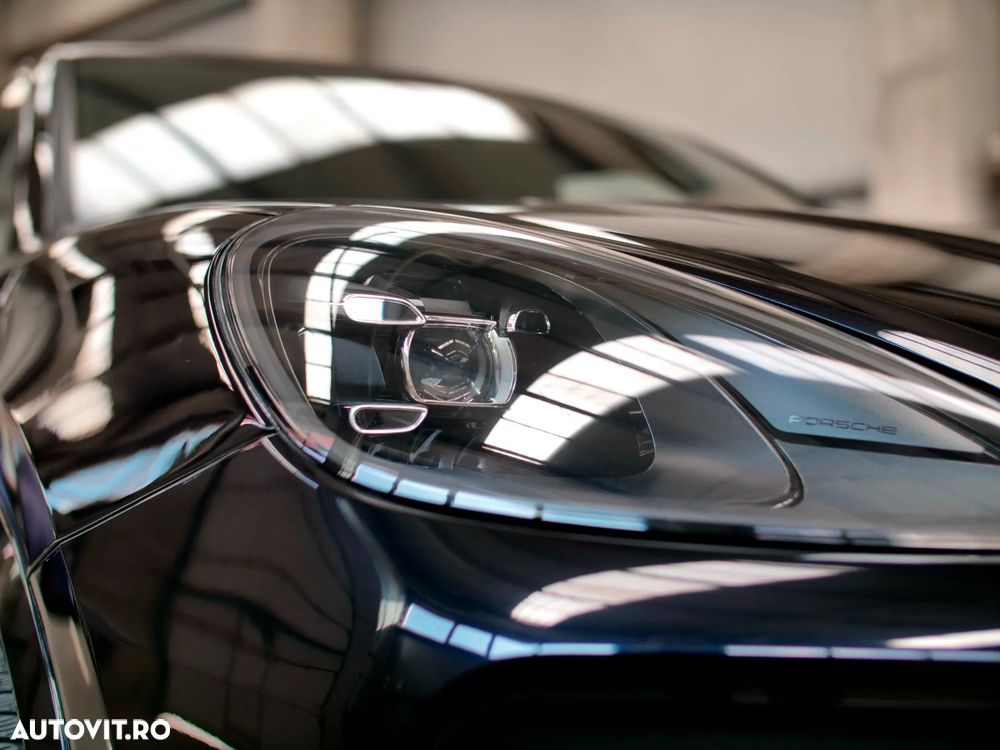 PORSCHE Cayenne 2018 — imagine 11