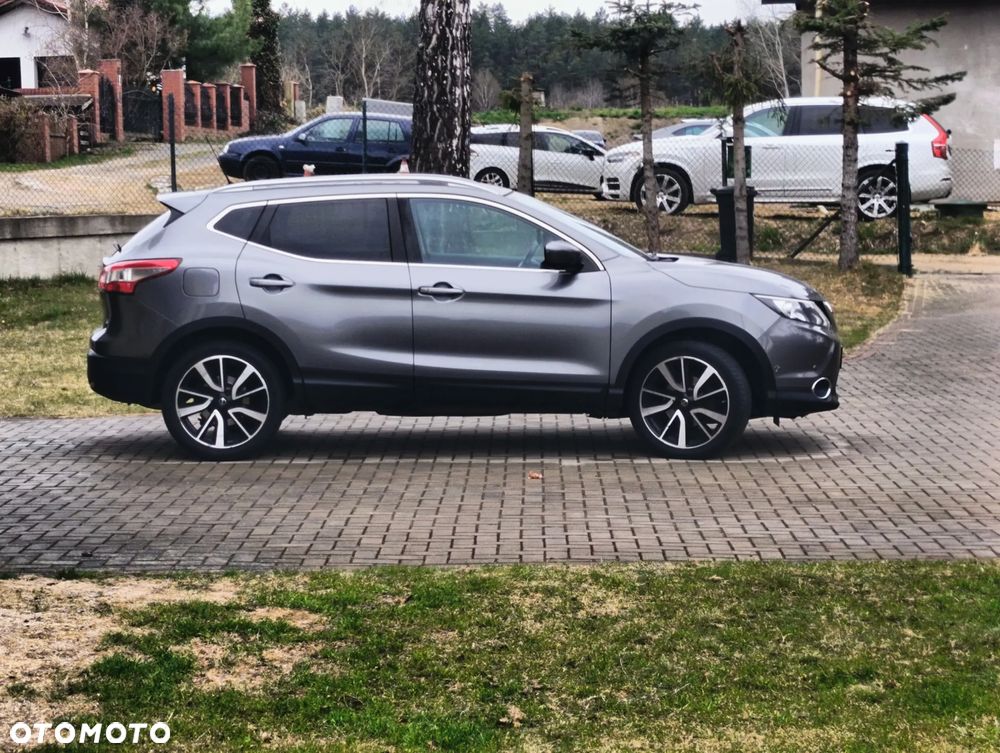 Nissan Qashqai 1.6 DIG-T Tekna - 8