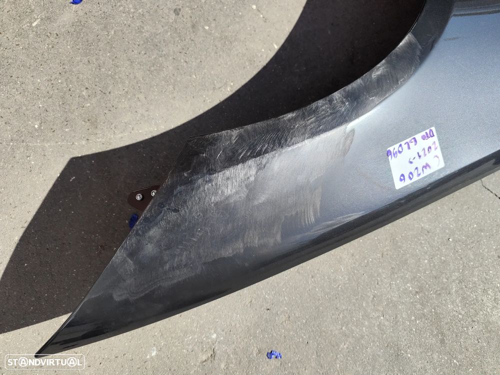 MERCEDES C W206 GUARDA LAMAS DIREITO - GL096 - 4