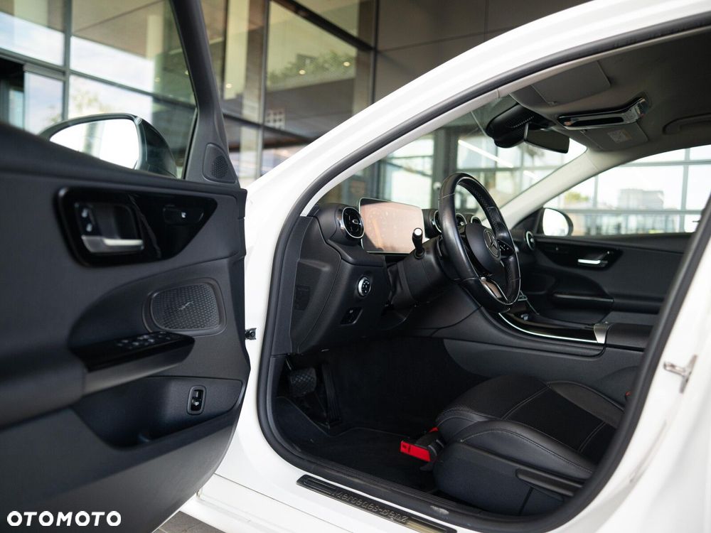 Mercedes-Benz Klasa C 180 mHEV Business Edition - 9