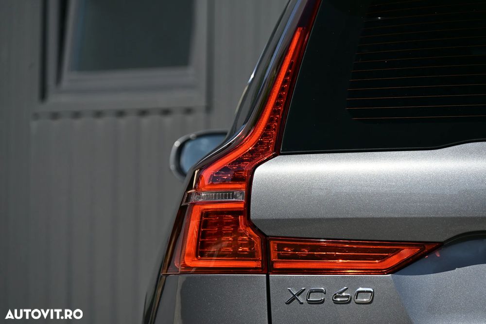 Volvo XC 60 D5 AWD Geartronic Inscription - 30