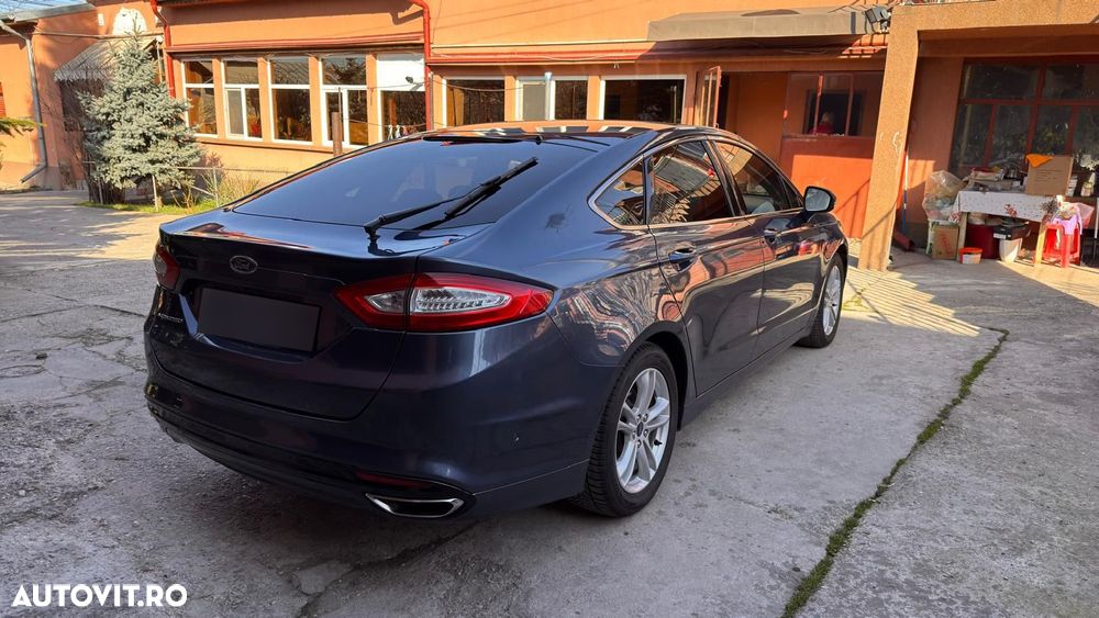Ford Mondeo 2.0 TDCI Powershift Titanium - 15