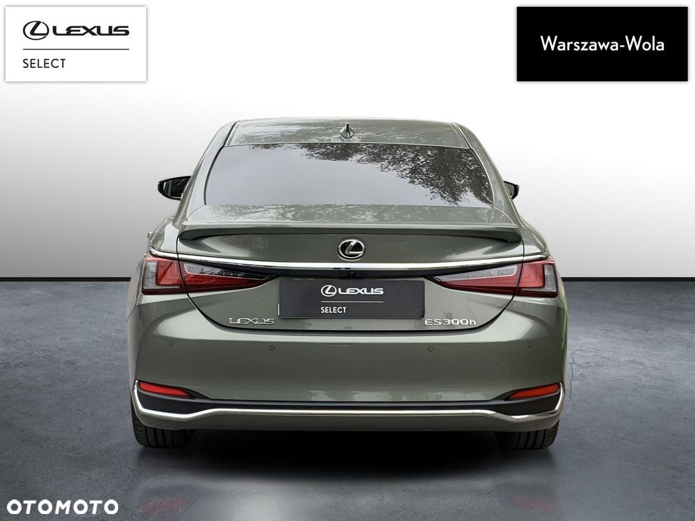 Lexus ES 300h Business Edition - 6
