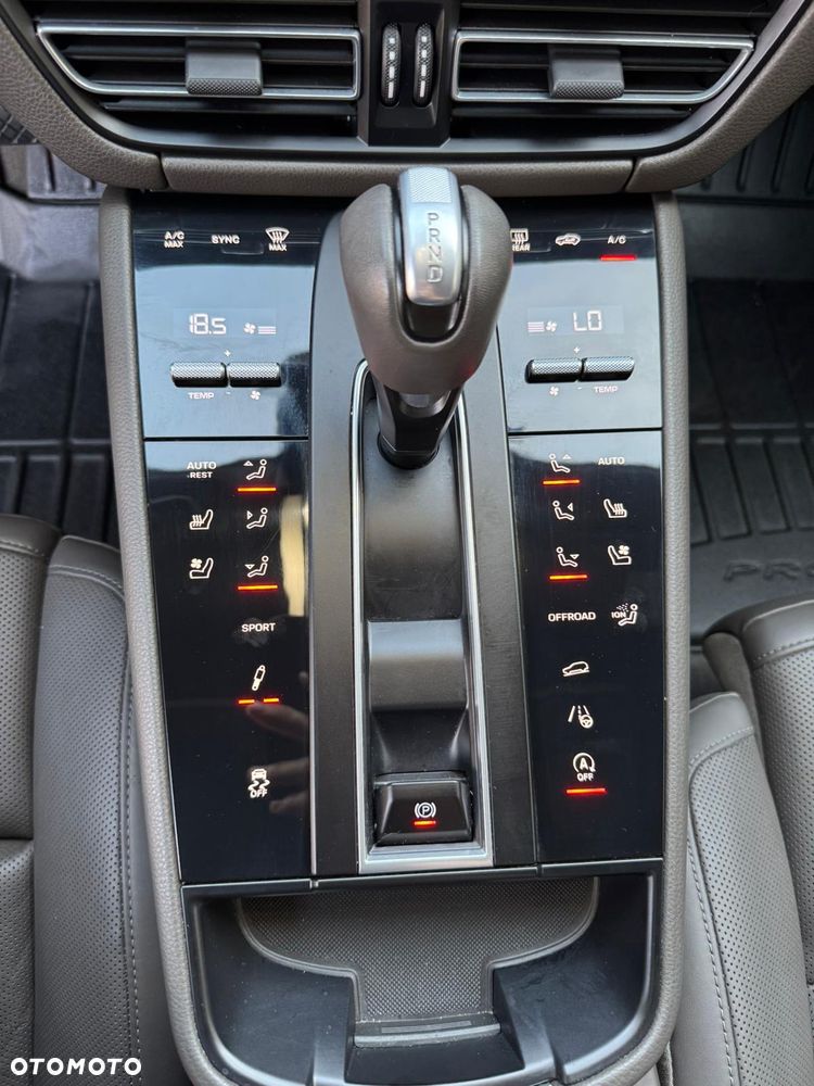 Porsche Macan S PDK - 23