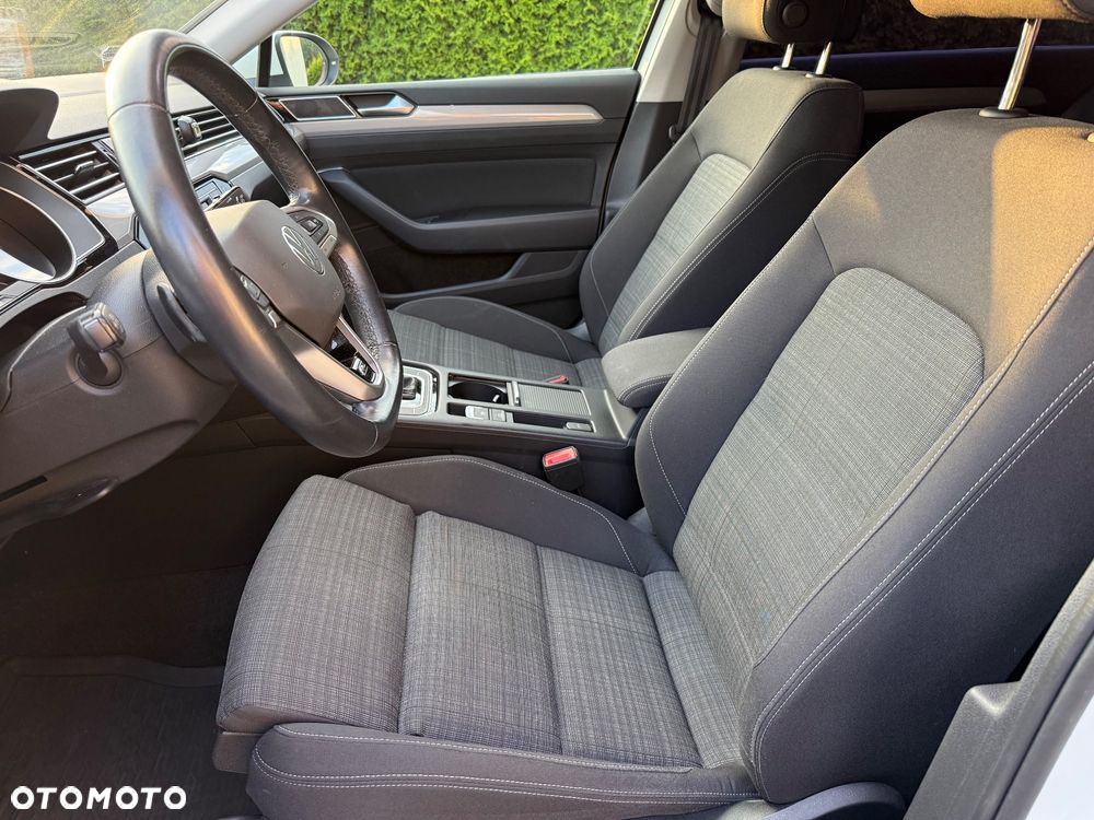 Volkswagen Passat 1.5 TSI EVO Business DSG - 8