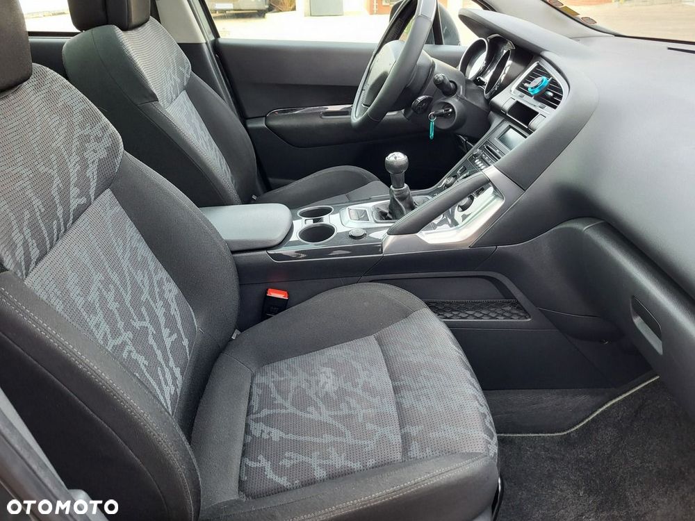 Peugeot 3008 - 22