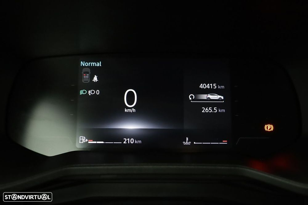 Renault Clio 1.0 TCe Evolution - 16