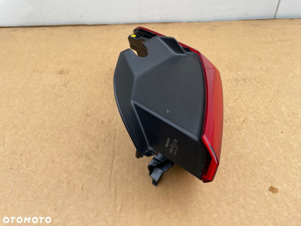 VW ID.3 ID3 LAMPA TYLNA PRAWA LED ORYGINALNA EUROPA CAŁA 10A945208D - 2