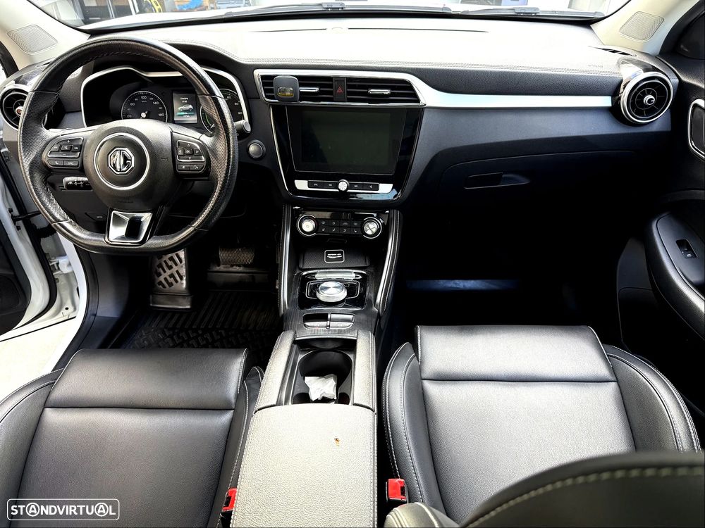 MG ZS Luxury - 14