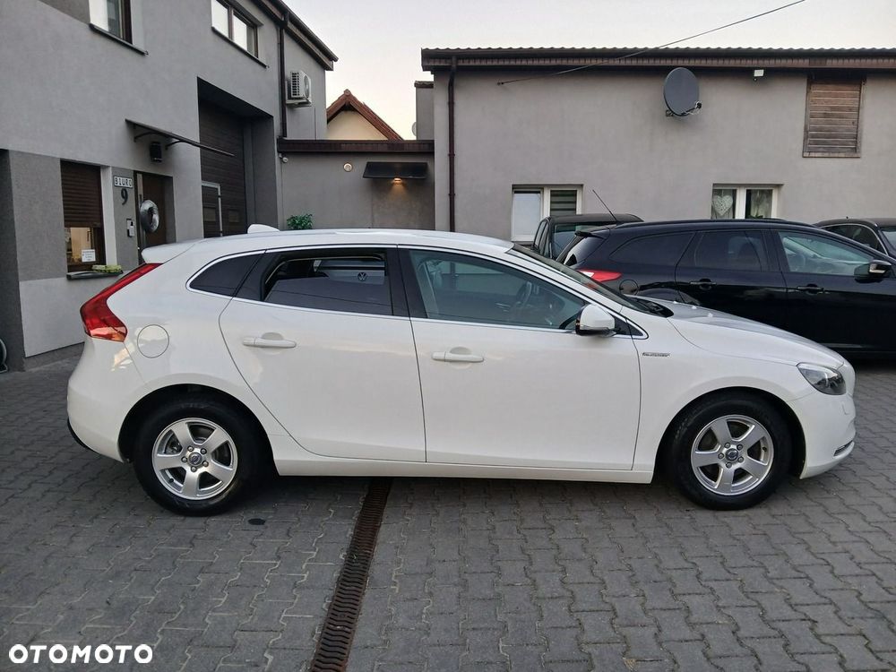 Volvo V40 - 8