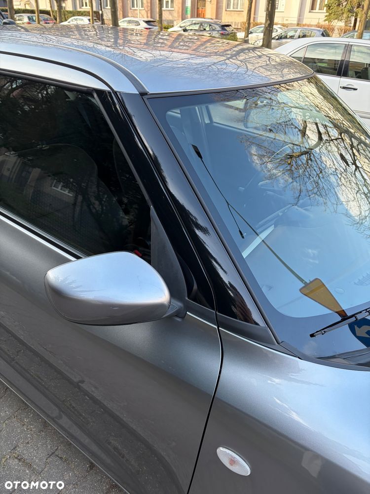 Suzuki Swift 1.2 Premium - 24