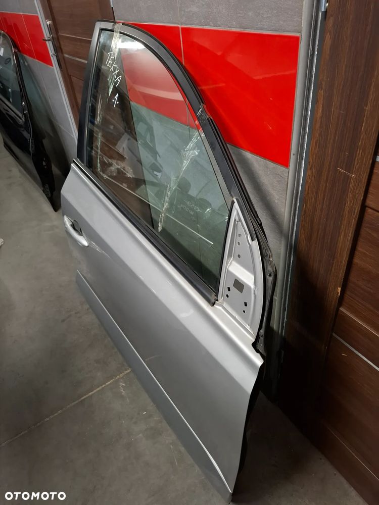 Drzwi prawy przód Renault Koleos 2008 rok kolor TEKXA - 4