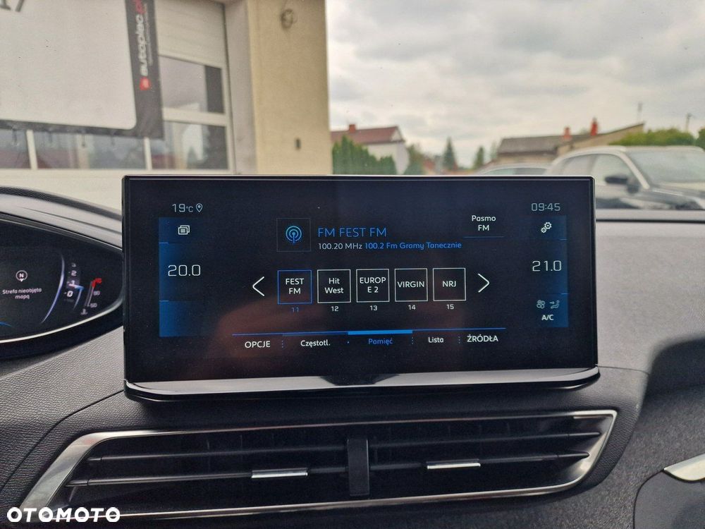Peugeot 3008 1.5 BlueHDi Allure S&S EAT8 - 30