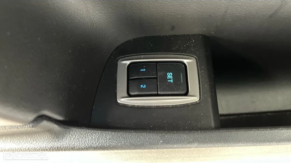 Jaguar XF Sportbrake - 14