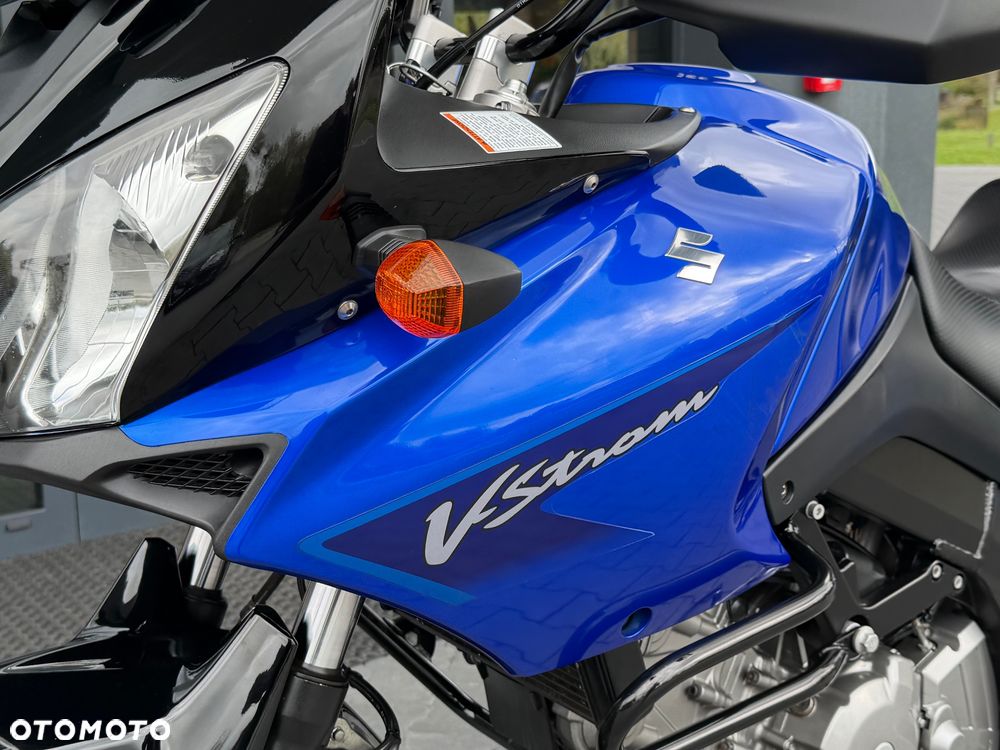 Suzuki V-STROM - 36