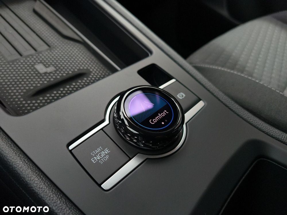 Volkswagen T-Roc 1.5 TSI Life DSG - 24