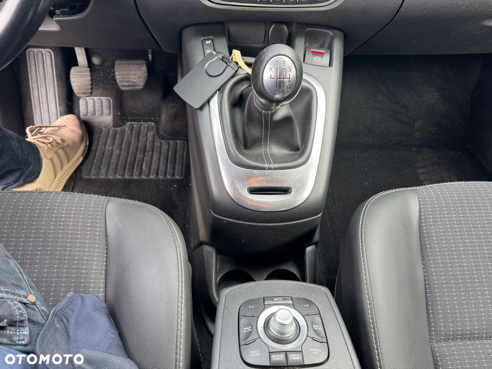 Renault Scenic dCi 160 FAP Luxe - 14