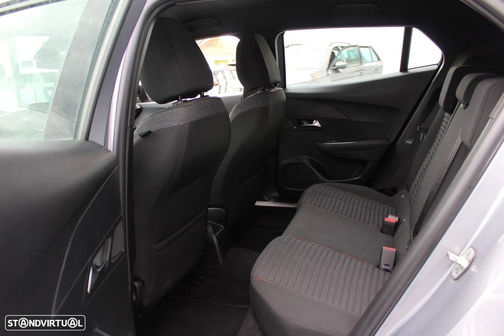 Peugeot 2008 1.2 PureTech Active Pack - 20