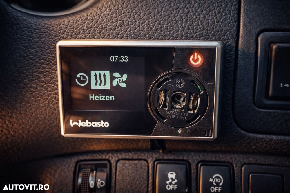 Nissan Navara Double Cab N-Connecta - 8