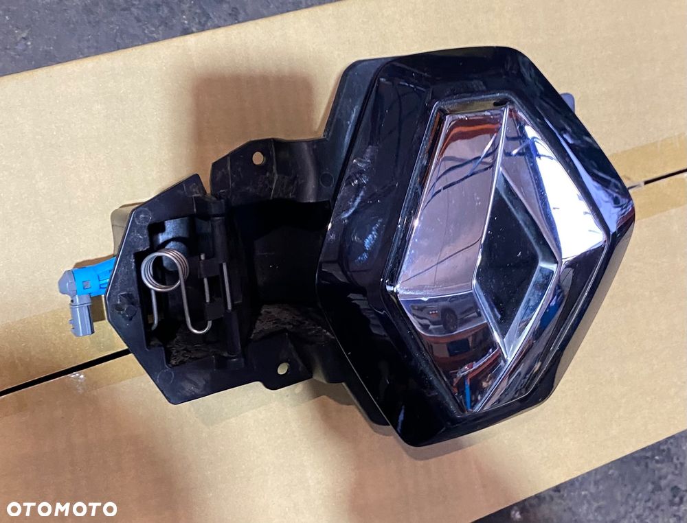 RENAULT ZOE KLAPKA GNIAZDO GRILLA ATRAPY ŁADOWARKI NAKŁADKA ZNACZEK EMBLEMAT LOGO CHROM GRILL ATRAPA KLAPA ŁADOWARKI - 7