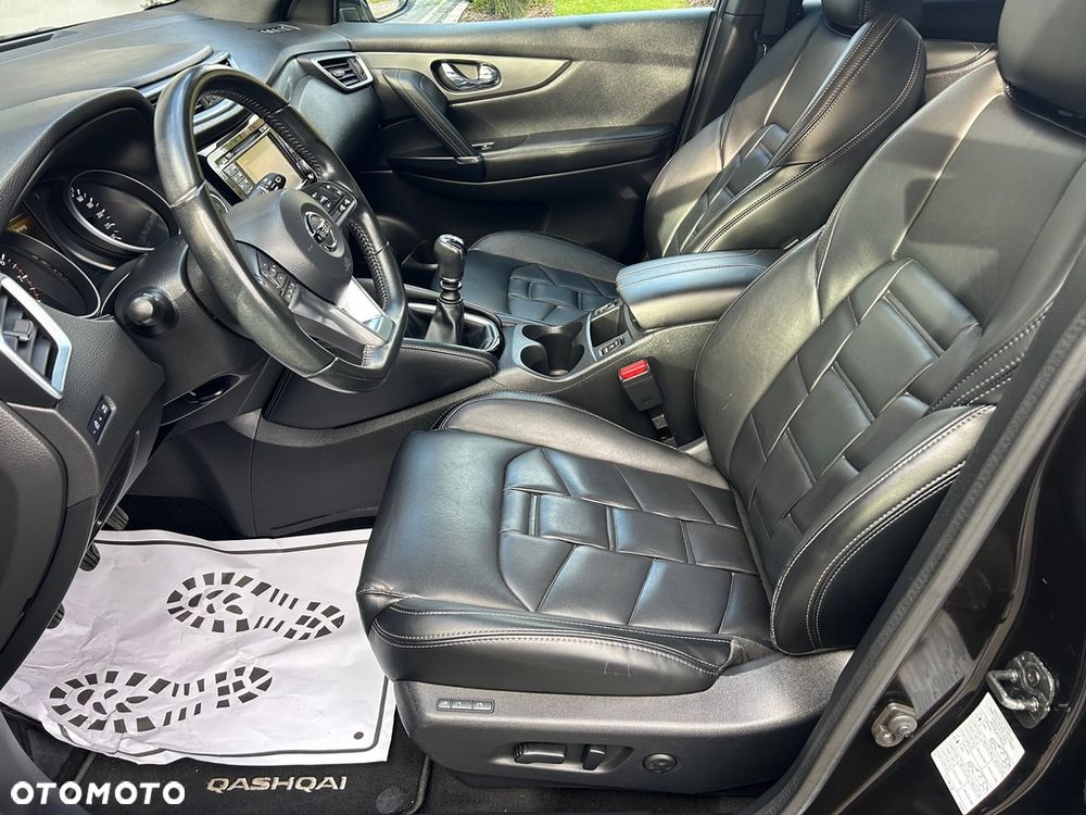 Nissan Qashqai 1.6 DIG-T Tekna+ - 6