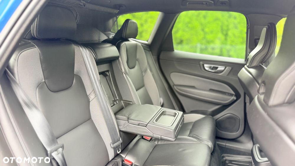 Volvo XC 60 B4 D AWD Geartronic RDesign - 21