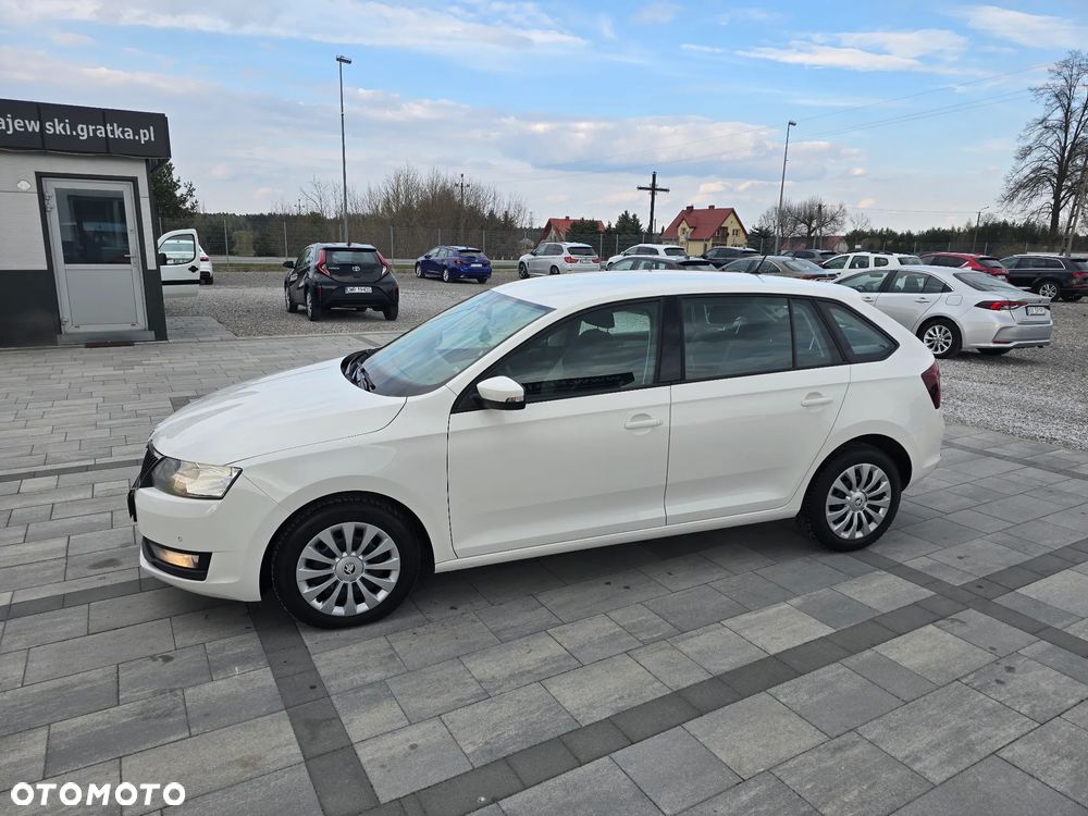 Skoda RAPID - 10