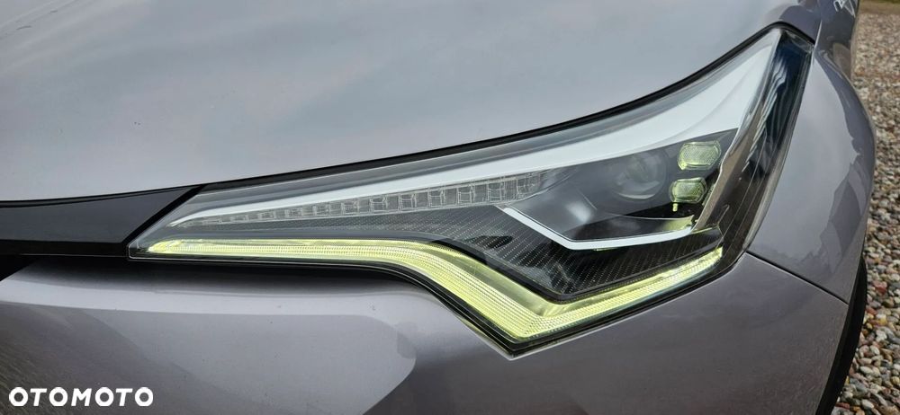 Toyota C-HR 1.8 Hybrid Prestige - 13