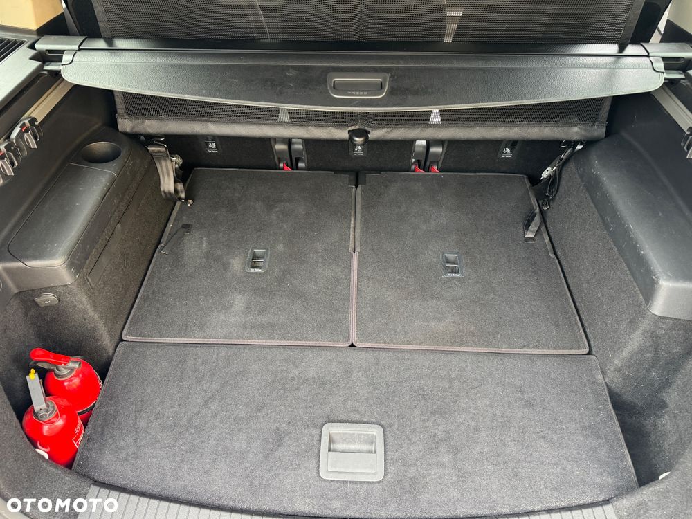 Volkswagen Touran 2.0 TDI SCR (BlueMotion Technology) DSG SOUND - 22