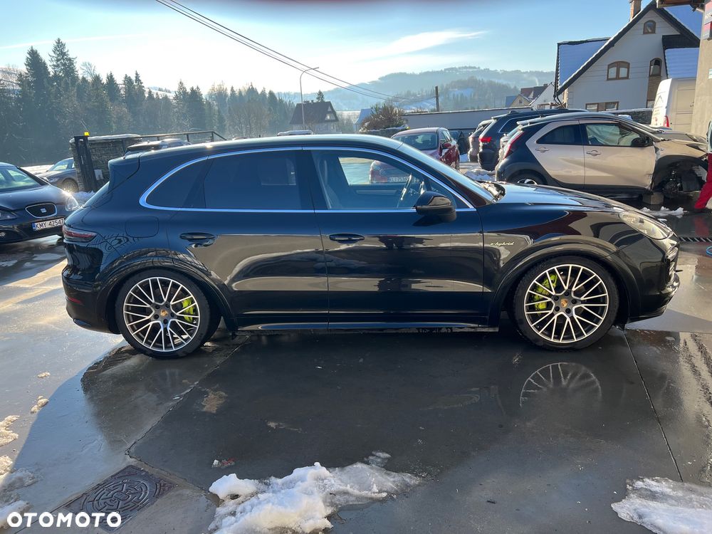 Porsche Cayenne E-Hybrid Tiptronic S Platinum Edition - 4