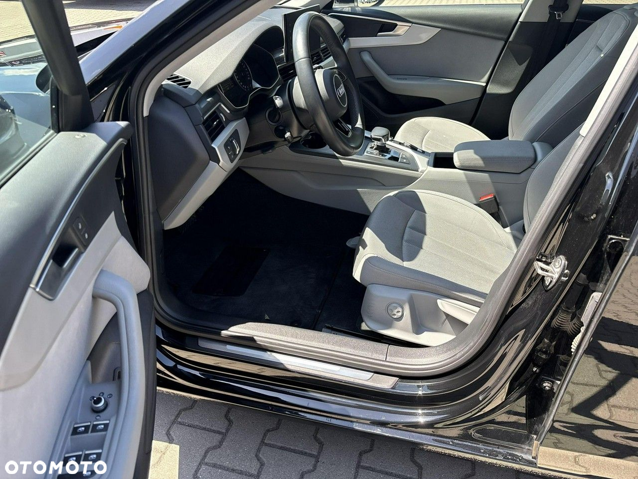 Audi A4 2.0 TDI S tronic - 11