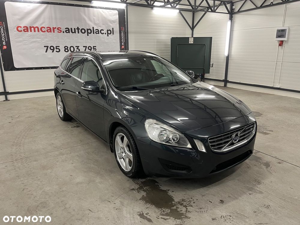 Volvo V60 DRIVe Momentum - 11