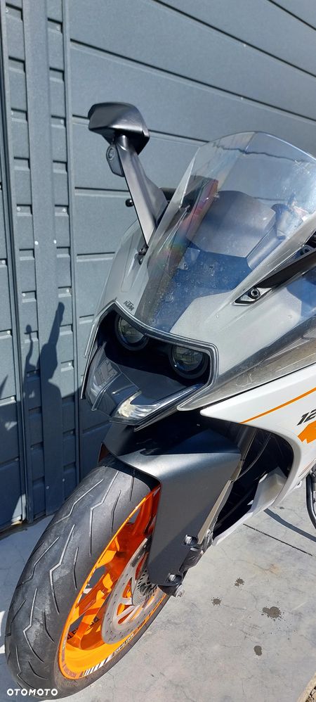 KTM RC 125 - 17