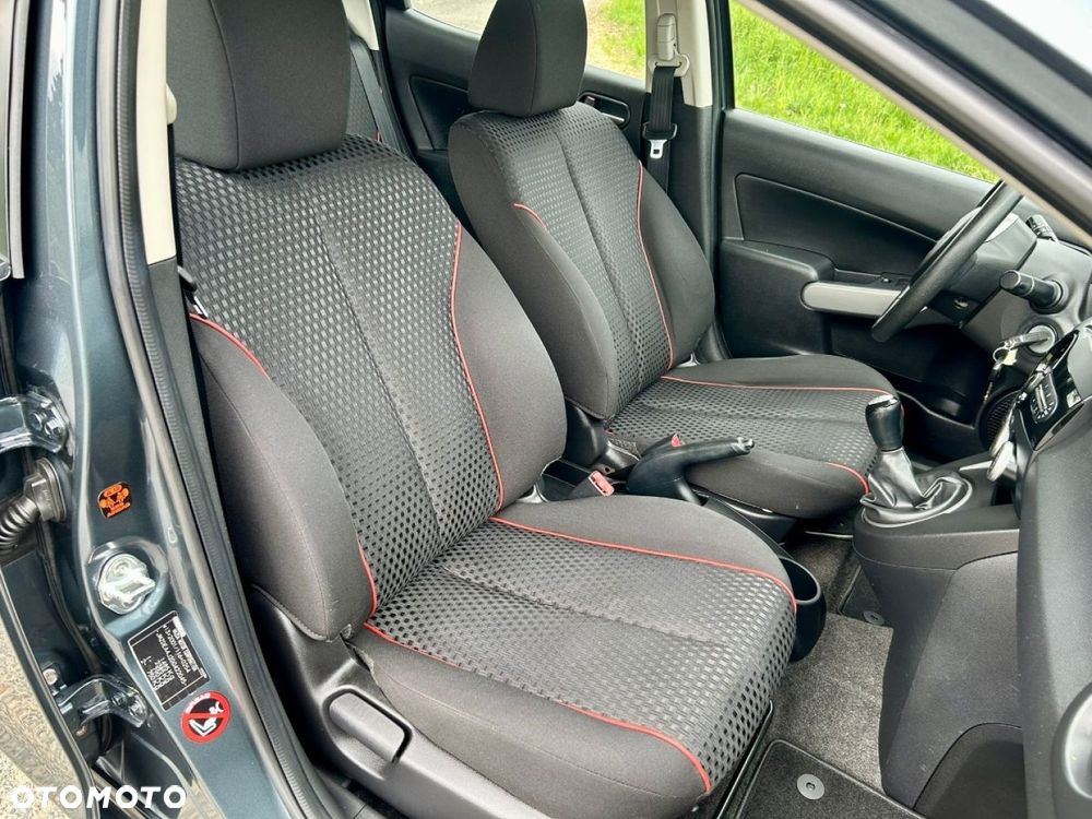 Mazda 2 - 33
