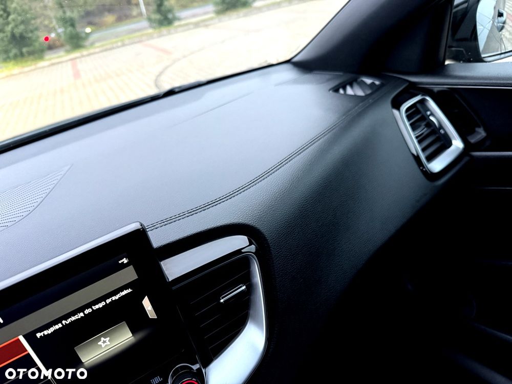 Kia Ceed 1.4 T-GDI GT-Line DCT - 38