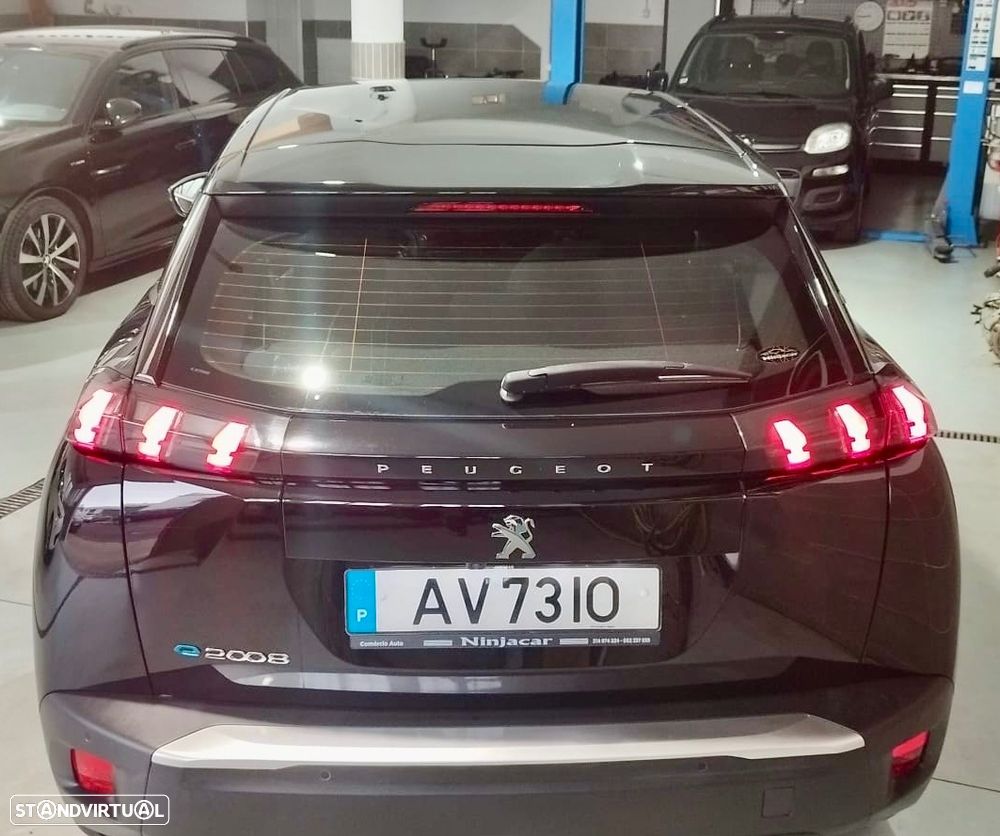 Peugeot e-2008 50 kWh Active Pack - 6